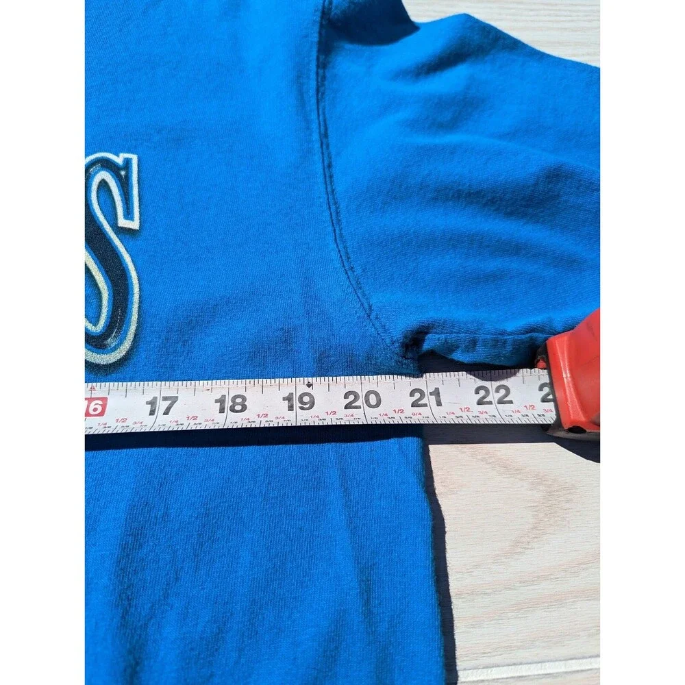 Carolina Panthers NFL Vintage Blue Team Logo Medium T-Shirt 90s 00s USA Knit